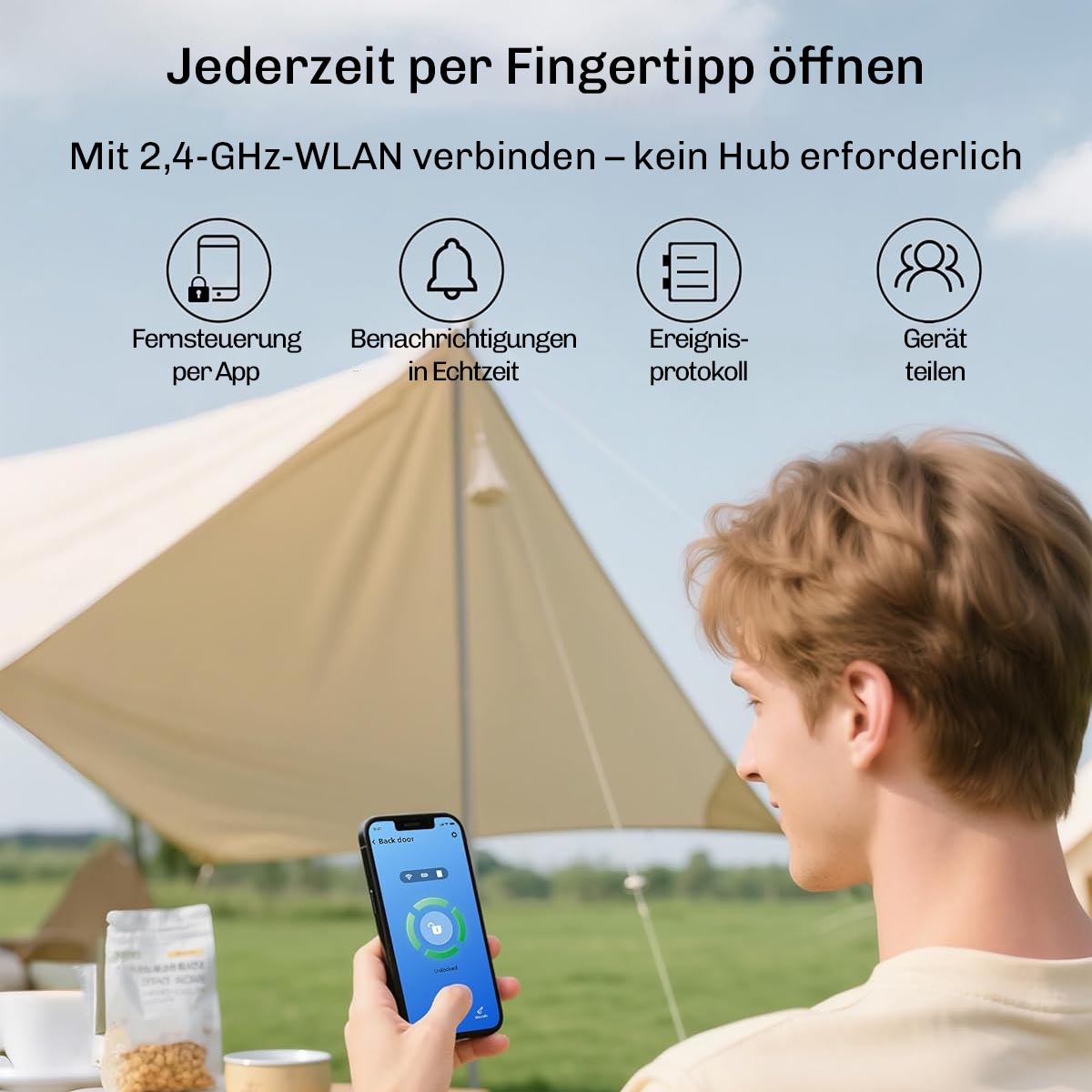 Mann bedient das Hesler Smart-Lock per Smartphone-App mit Echtzeit-Benachrichtigung und Ereignisprotokoll.