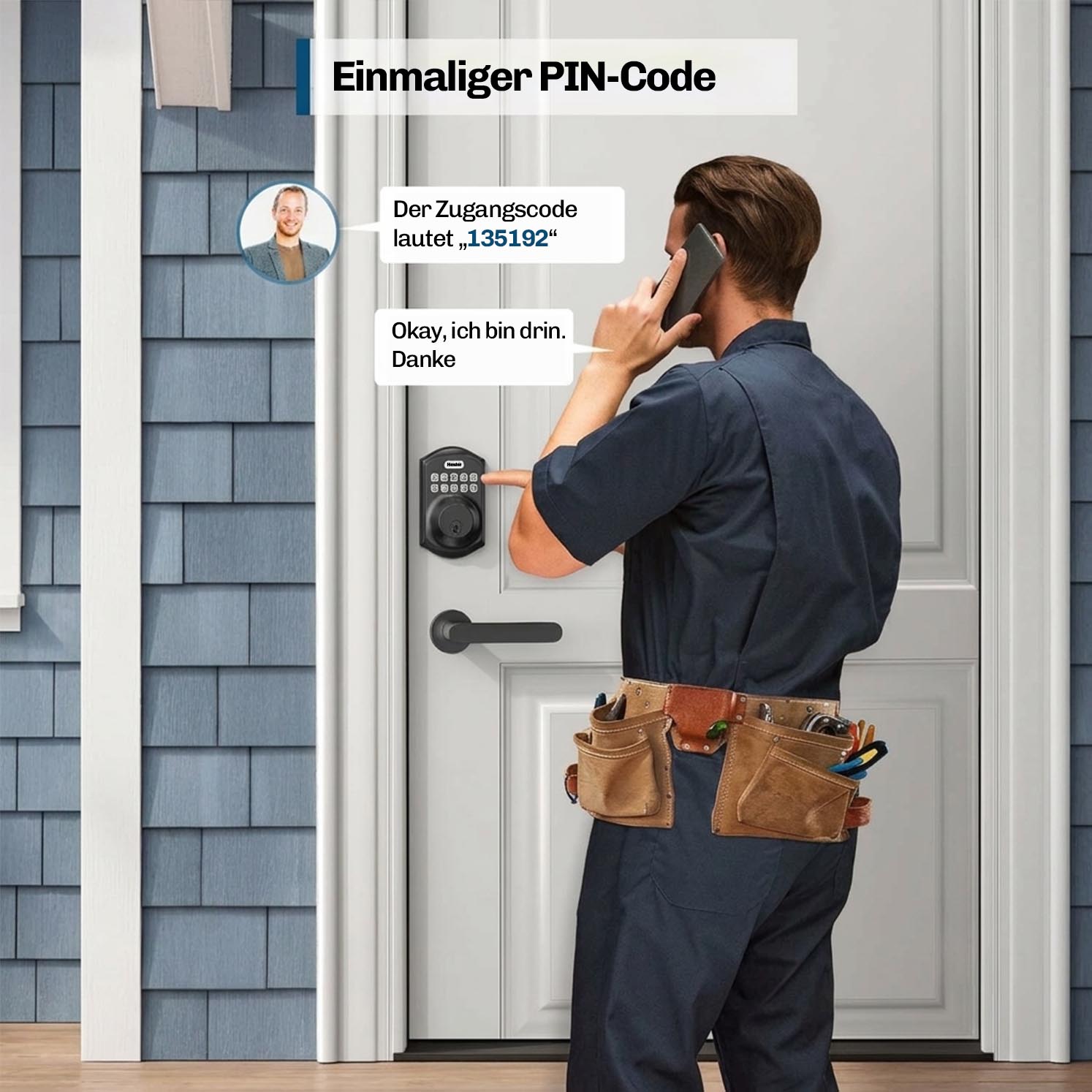 Handwerker gibt per Telefon durchgesagten Einmalcode am Hesler Zahlencodeschloss ein, um Zugang zum Haus zu erhalten